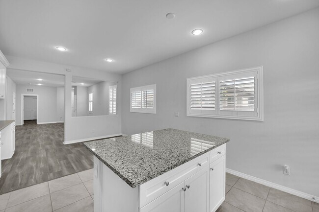 Building Photo - 5879 Alcott Grove Ct