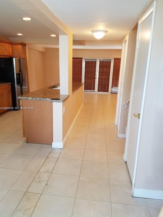 Building Photo - 2750 N 34th Ave