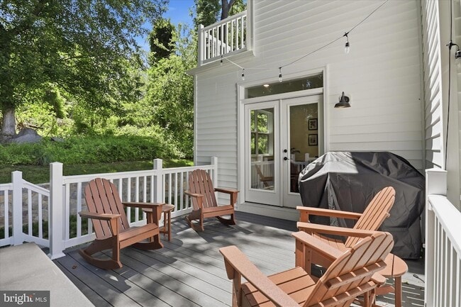Building Photo - 15717 Tierra Dr