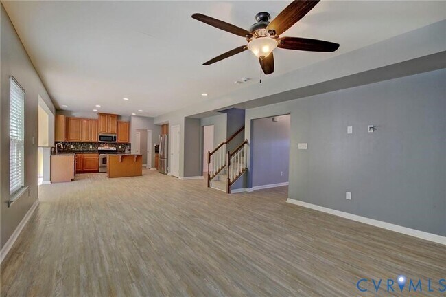 Building Photo - 5436 Burlington Ct