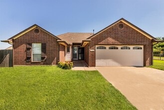 Building Photo - 1119 Polk St