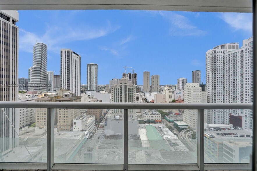 Building Photo - 50 Biscayne Blvd