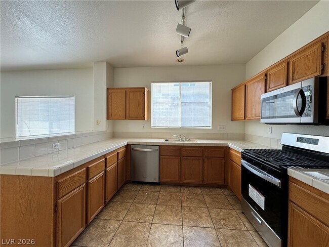 Building Photo - 10321 Pompei Pl