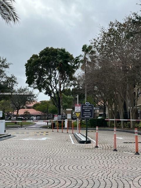 Building Photo - 200 SW 117th Terrace