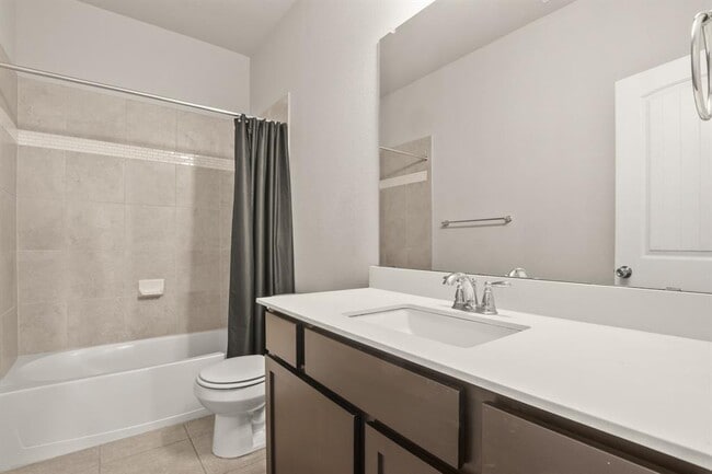 Building Photo - 440 Canadian Springs Dr