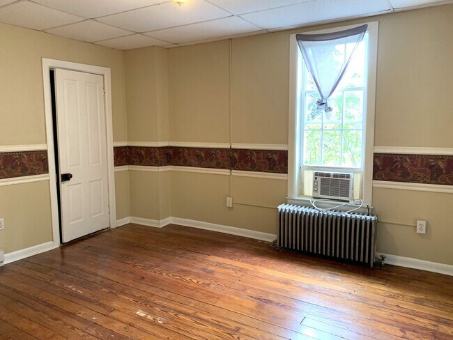 Building Photo - 221 Philadelphia Ave