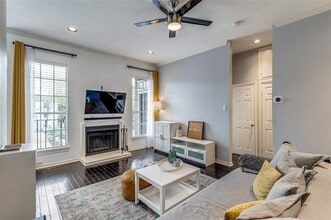 Building Photo - 3311 Blackburn St