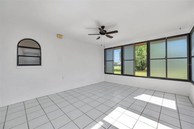 Building Photo - 13836 Darlene Ave