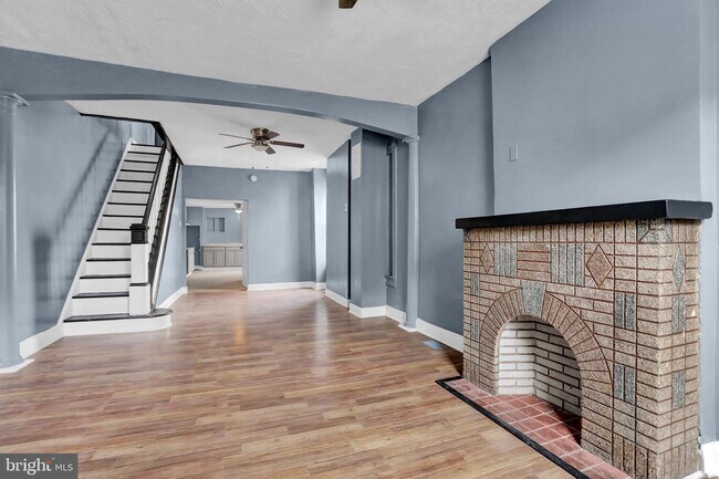 Building Photo - 426 N Belnord Ave