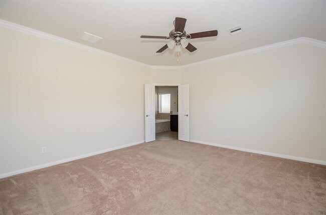 Building Photo - 26006 Haggard Nest Dr