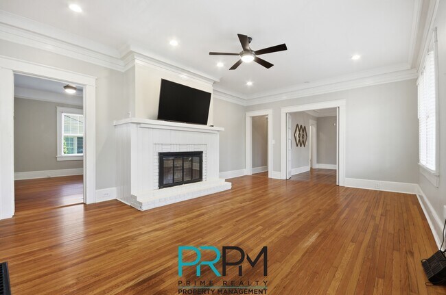 Building Photo - 24 Tindal Ave