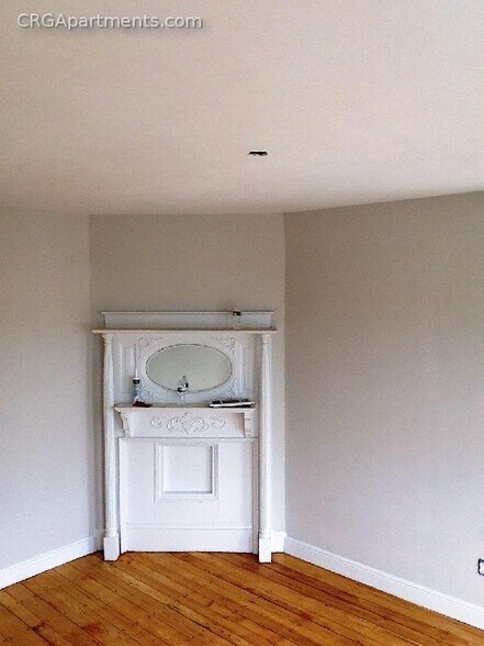 Building Photo - 377 Prospect St