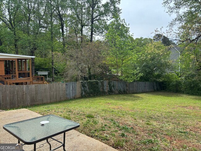 Building Photo - 4961 Brownwood Dr