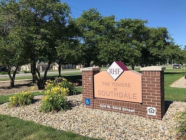 Building Photo - 524 W 53rd St