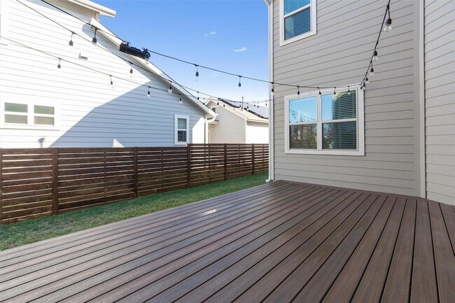 Building Photo - 8707 Alderman Dr.