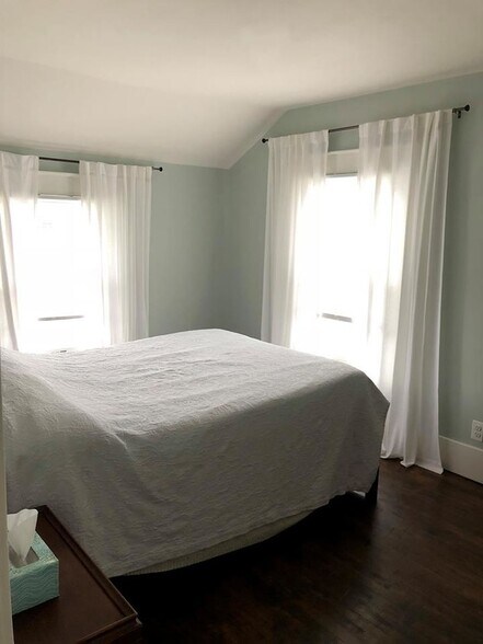 Bedroom 1 - 955 Gotham Street