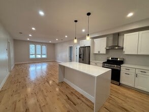 Building Photo - 178 Washington Ave