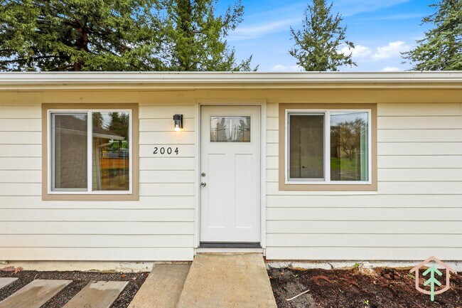 Building Photo - 2004 SE 143rd Ave