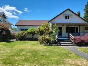 Building Photo - 4322 Park Ave. S