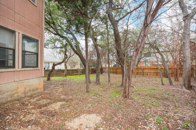 Building Photo - Large Open Floor Plan in Longs Creek!!!