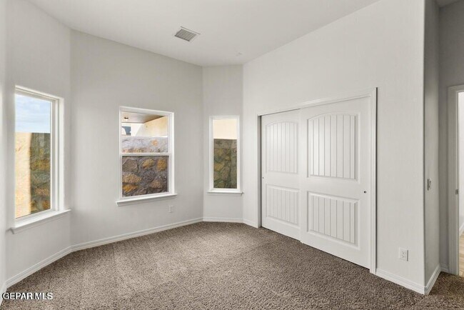 Building Photo - 3645 Bob Snead Dr