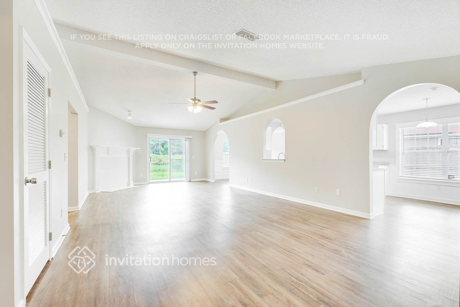 Building Photo - 8250 Rocky Creek Dr