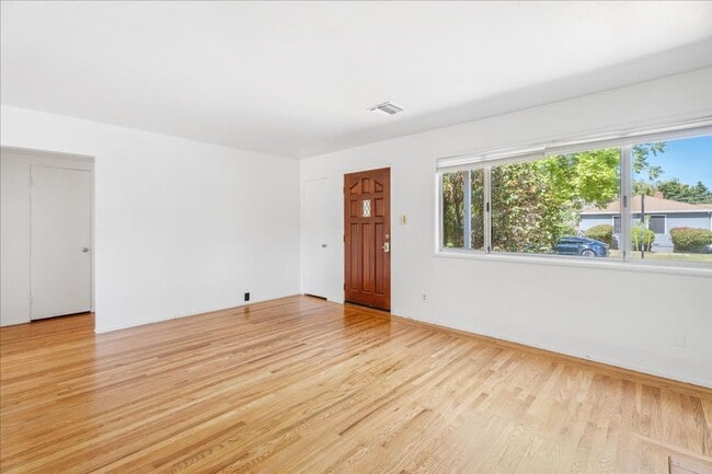 Building Photo - 4341 62nd St