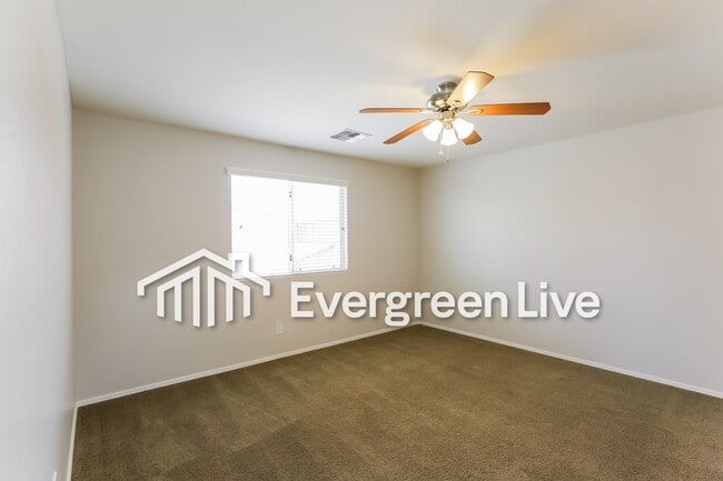 Building Photo - 7116 S 48th Glen