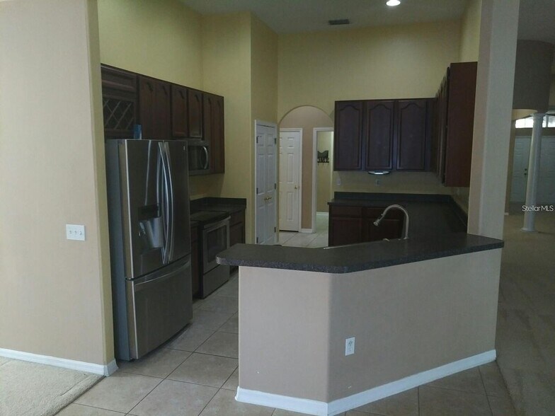Building Photo - 5804 Justicia Loop