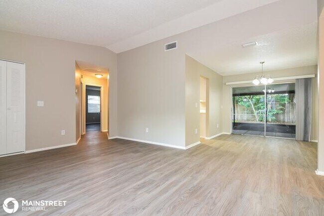 Building Photo - 14513 Arbor Hills Rd, Tampa, FL 33625