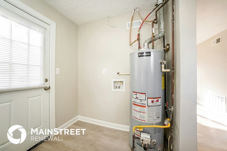 Building Photo - 4723 Granada Dr