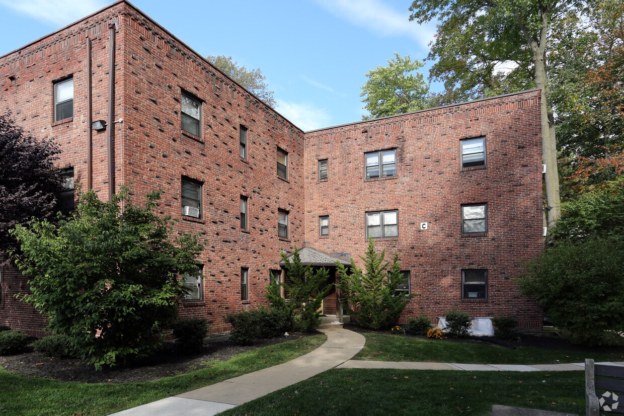 Tall Trees Village Drexel Hill