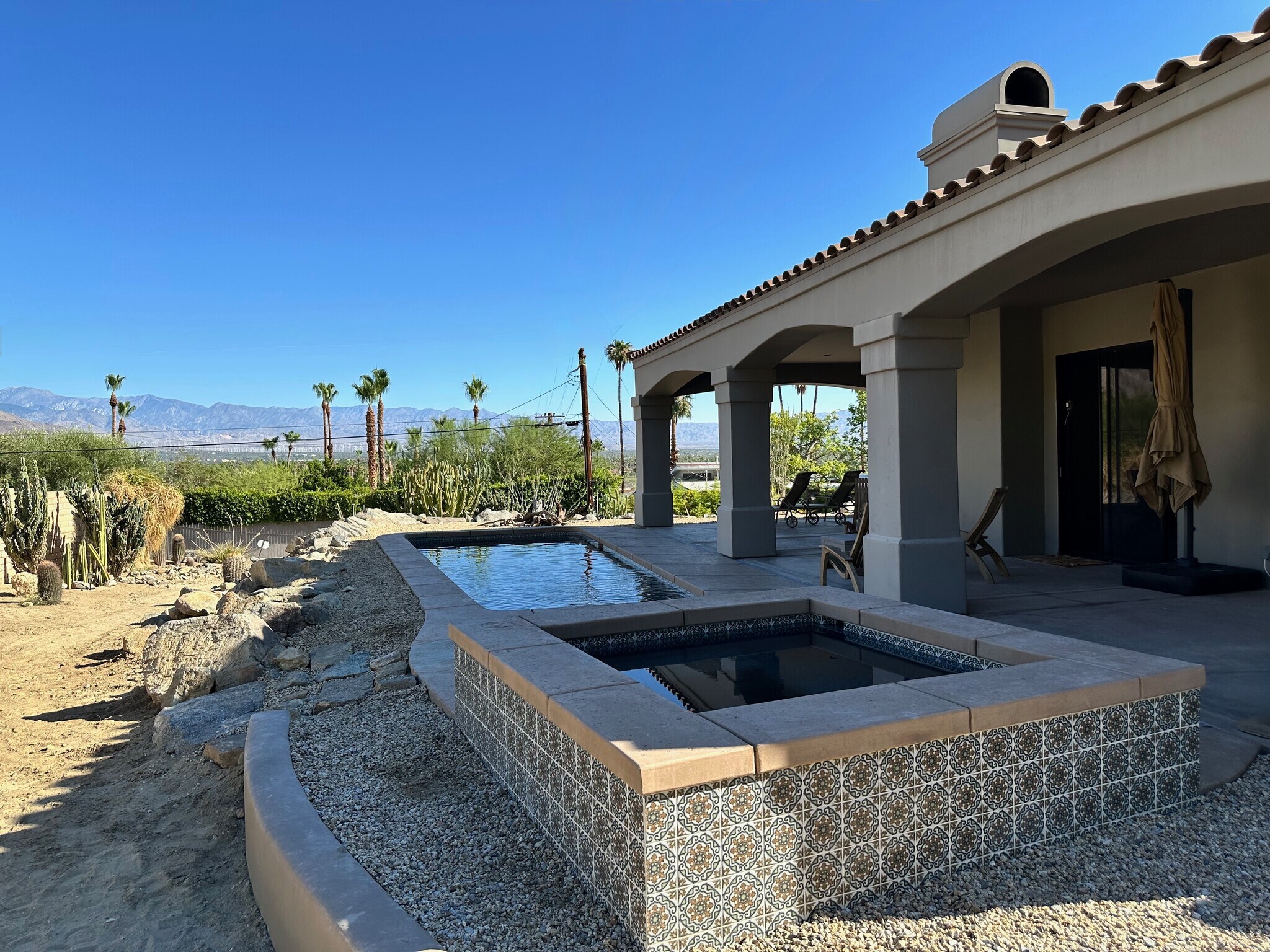 Building Photo - 2800 Cholla Pl