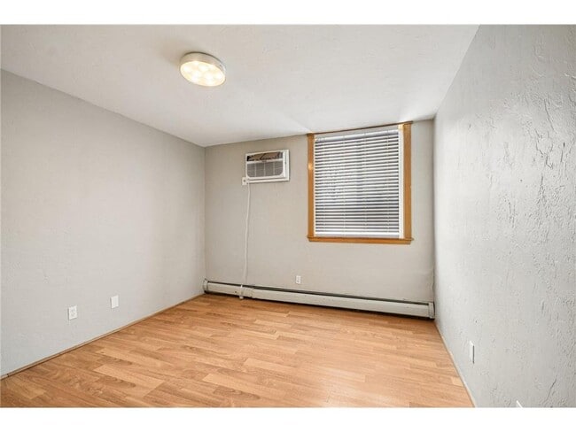 Building Photo - 2525 3rd Ave S