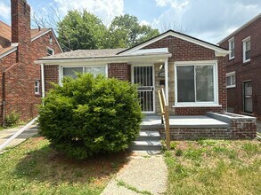 Building Photo - Fully Renovated 3-Bedroom Home – Move-In R...