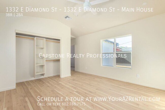 Building Photo - 1332 E Diamond St