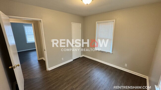 Building Photo - 1379 Rolling Hills Dr