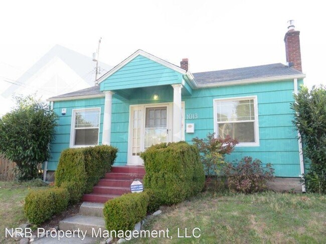 Building Photo - 3 br, 1 bath House - 1013 S Lawrence St