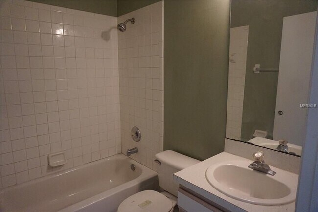 Building Photo - 7139 Edgewater Shores Ct