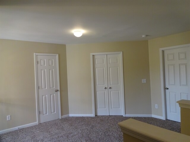 Building Photo - 9104 Valleyview Ct