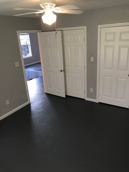Bedroom 1 - 222 S Kansas Ave