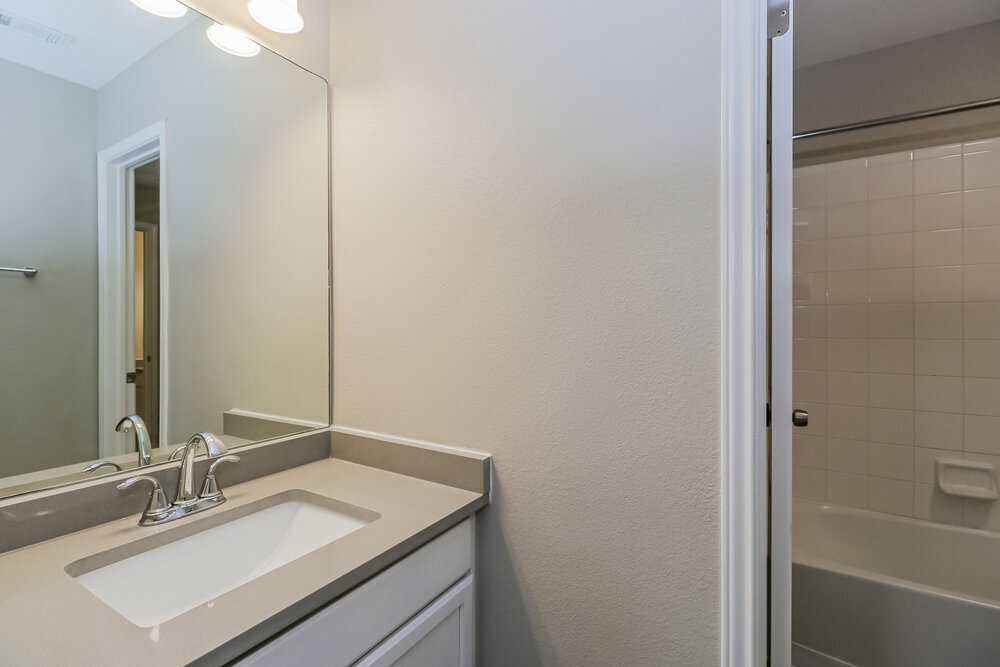 Building Photo - 200 N Crossing Trail