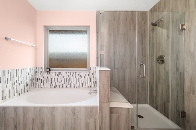 Building Photo - 1530 Hunter Green Ln