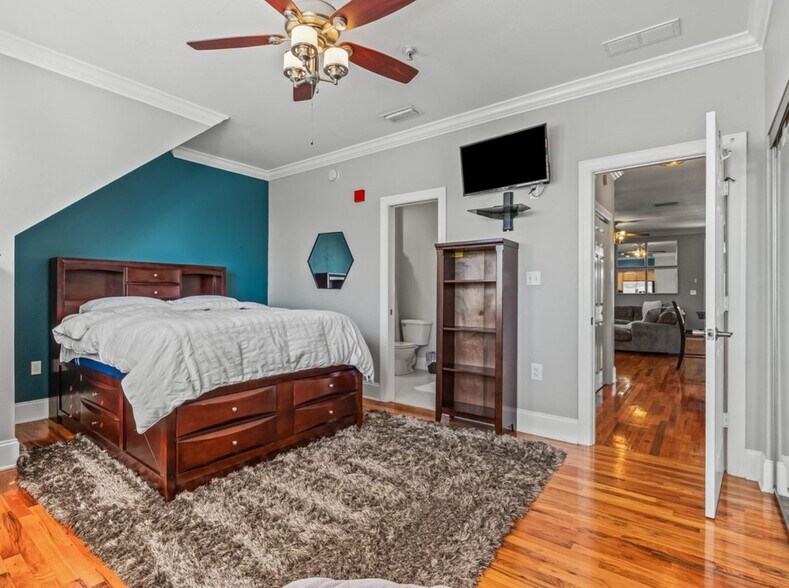 Building Photo - 415 Saint Francis St