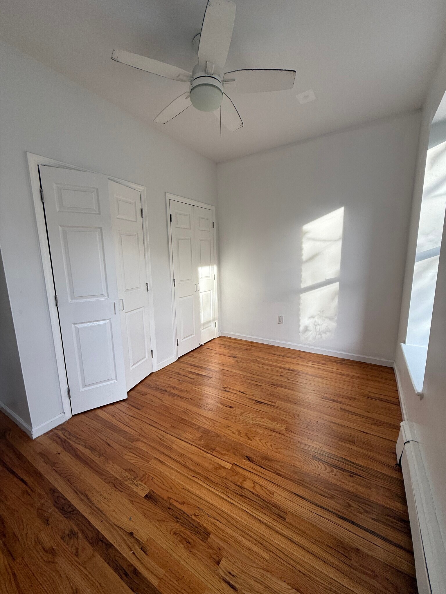 Building Photo - 819 Saratoga Ave