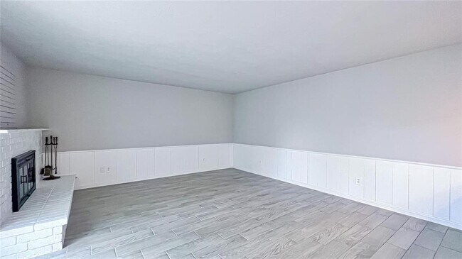 Building Photo - 16822 Macleish Dr