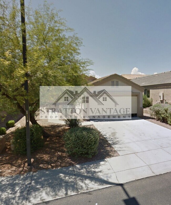 Building Photo - 864 S 239th Ln