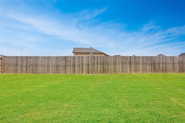 Building Photo - 1815 Carriage Oaks Ln