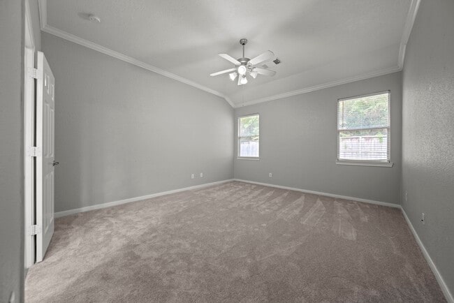 Building Photo - 42 Ebony Oaks Pl