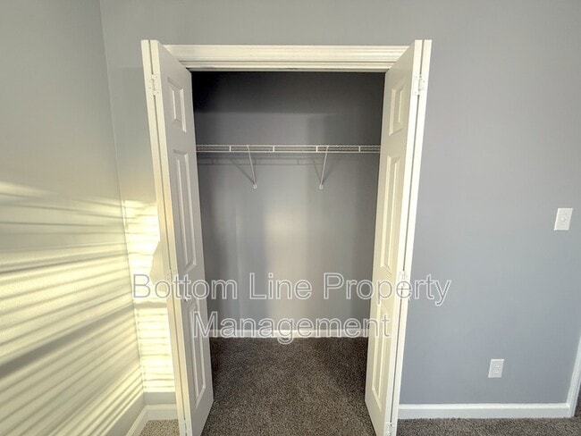 Building Photo - 13446 Cassington Ct